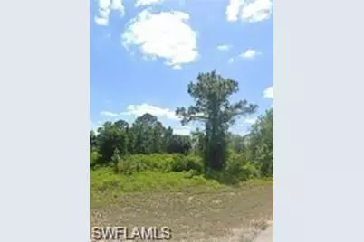 2515 54th St W, Lehigh Acres, FL 33971 - Photo 4