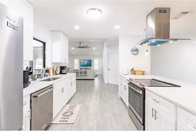 176 Waterway Dr NW, Port Charlotte, FL 33952 - Photo 18