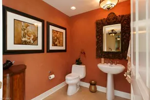 295 Grande Way, Naples, FL 34110 - Photo 10