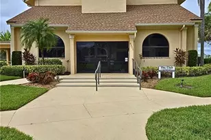 8445 Charter Club Cir, Fort Myers, FL 33919 - Photo 14