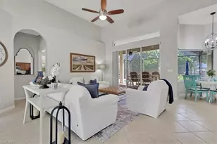 1140 10th Ave N, Naples, FL 34102 - Photo 4