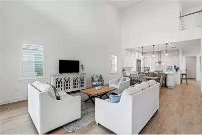 115 Cambria Ln, Naples, FL 34112 - Photo 4