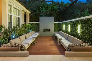 656 Hickory Rd, Naples, FL 34108 - Photo 48