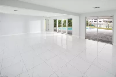 320 Bow Line Dr, Naples, FL 34103 - Photo 10