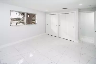 320 Bow Line Dr, Naples, FL 34103 - Photo 12
