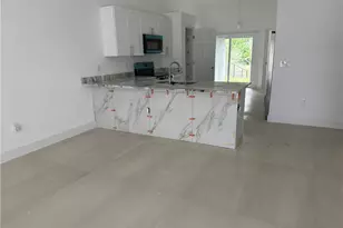 2810/2812 Martin Ave S, Lehigh Acres, FL 33973 - Photo 4