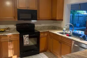 702 E Valley Dr, Bonita Springs, FL 34134 - Photo 6