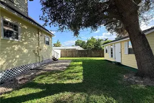 4934 Cortez Cir, Naples, FL 34112 - Photo 40