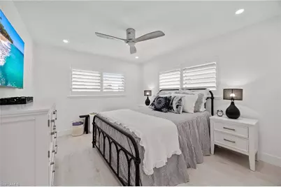 2100 Gulf Shore Blvd N #101, Naples, FL 34102 - Photo 18