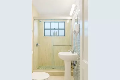 726 Park Ave, Naples, FL 34110 - Photo 4