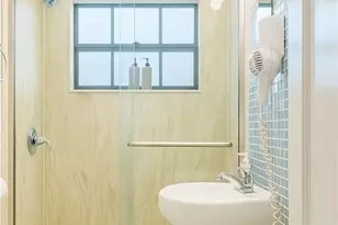 726 Park Ave, Naples, FL 34110 - Photo 4