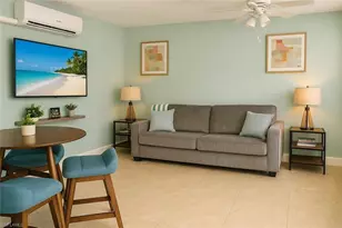 726 Park Ave, Naples, FL 34110 - Photo 10