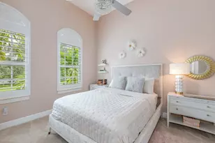 28560 Calabria Ct, Naples, FL 34110 - Photo 20