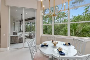 28560 Calabria Ct, Naples, FL 34110 - Photo 8