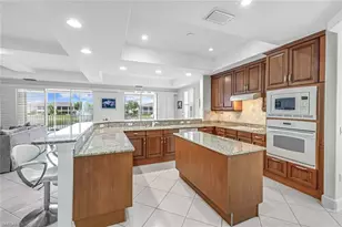 510 Avellino Isles Cir, Naples, FL 34119 - Photo 6