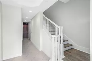 510 Avellino Isles Cir, Naples, FL 34119 - Photo 4