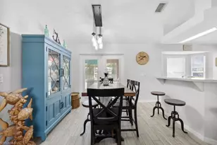 1804 SW 38th Terrace, Cape Coral, FL 33914 - Photo 8