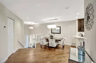 27105 Oakwood Lake Dr, Bonita Springs, FL 34134 - Photo 12