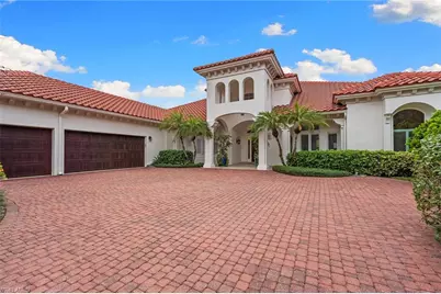 709 Jamestown Ln, Naples, FL 34108 - Photo 2