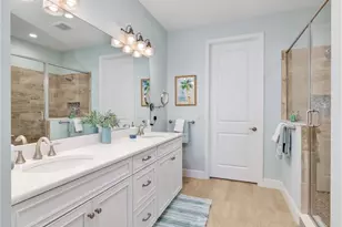 2543 Seychelles Dr, Naples, FL 34112 - Photo 20
