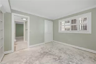 222 Harbour Dr, Naples, FL 34103 - Photo 10