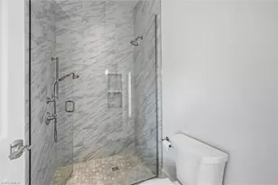 671 Henley Dr, Naples, FL 34104 - Photo 32