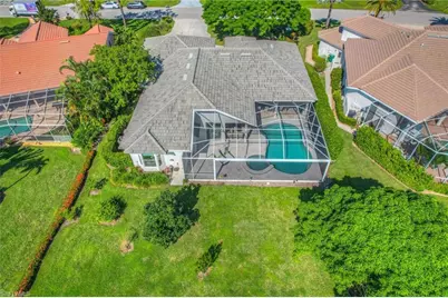 671 Henley Dr, Naples, FL 34104 - Photo 6