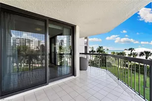 4551 Gulf Shore Blvd N, Naples, FL 34103 - Photo 16