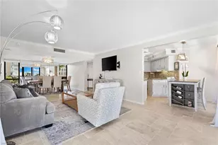 4551 Gulf Shore Blvd N, Naples, FL 34103 - Photo 6