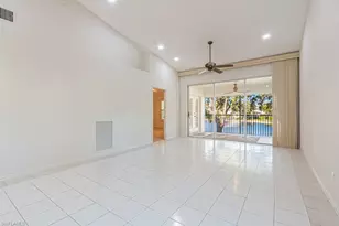 736 Wiggins Lake Dr, Naples, FL 34110 - Photo 4