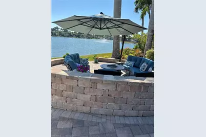 4895 Southern Breeze Dr, Naples, FL 34114 - Photo 2