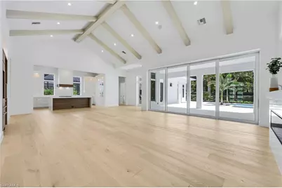 16767 Enclave Cir, Naples, FL 34110 - Photo 10