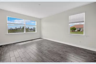 12329 Isabella Dr, Bonita Springs, FL 34135 - Photo 14