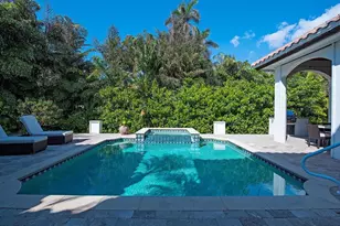 155 20th Ave S, Naples, FL 34102 - Photo 4