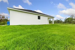 2803 East 13th Street, Lehigh Acres, FL 33972 - Photo 20