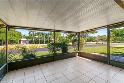 4261 Island Cir #6, Fort Myers, FL 33919 - Photo 16