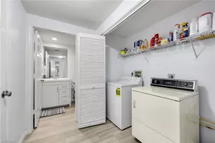 6030 Chardonnay Ln, Naples, FL 34119 - Photo 22