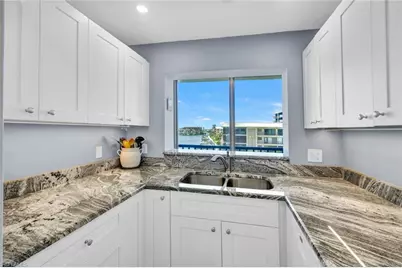 3200 Gulf Shore Blvd N #401, Naples, FL 34103 - Photo 6