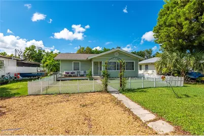 2432 Washington Ave, Naples, FL 34112 - Photo 2