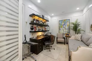 8160 Venetian Pointe Dr, Fort Myers, FL 33908 - Photo 18