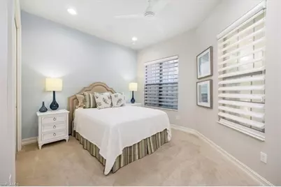 8160 Venetian Pointe Dr, Fort Myers, FL 33908 - Photo 26