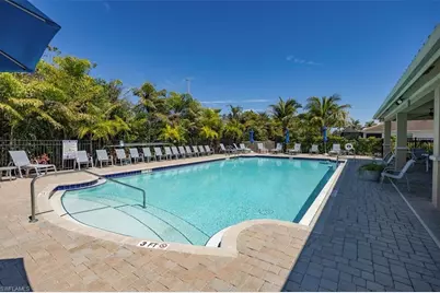 8160 Venetian Pointe Dr, Fort Myers, FL 33908 - Photo 48