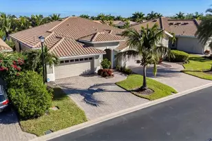 8160 Venetian Pointe Dr, Fort Myers, FL 33908 - Photo 2