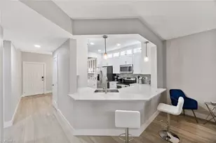 886 SW Tanbark Dr, Naples, FL 34108 - Photo 16