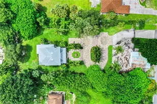 11420/11422 Dean St, Bonita Springs, FL 34135 - Photo 2