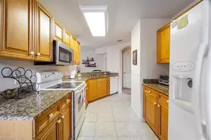 20290 Burnside Pl, Estero, FL 33928 - Photo 8