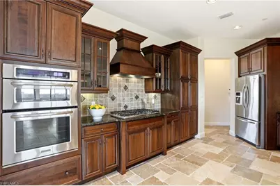 2546 Marquesa Royale Ln #7-302, Naples, FL 34109 - Photo 18