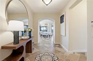 2546 Marquesa Royale Ln, Naples, FL 34109 - Photo 4