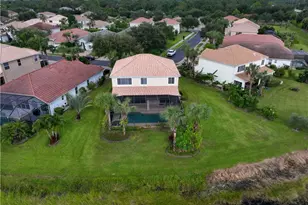 2133 Fairmont Ln, Naples, FL 34120 - Photo 22