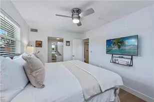 1152 Bald Eagle Dr, Marco Island, FL 34145 - Photo 8